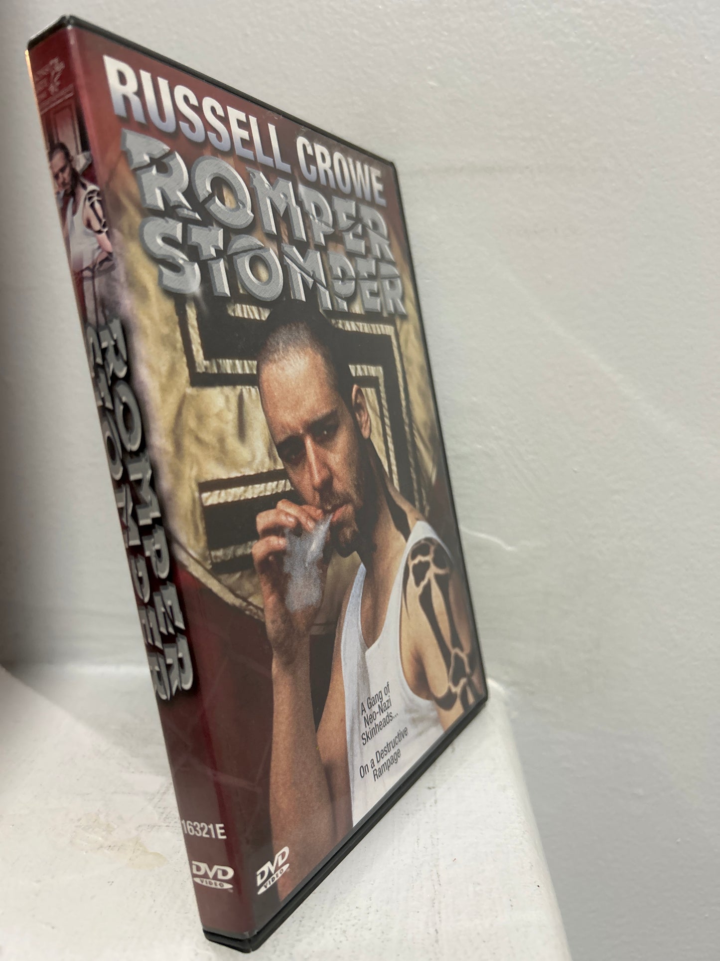 Romper Stomper (1992)
