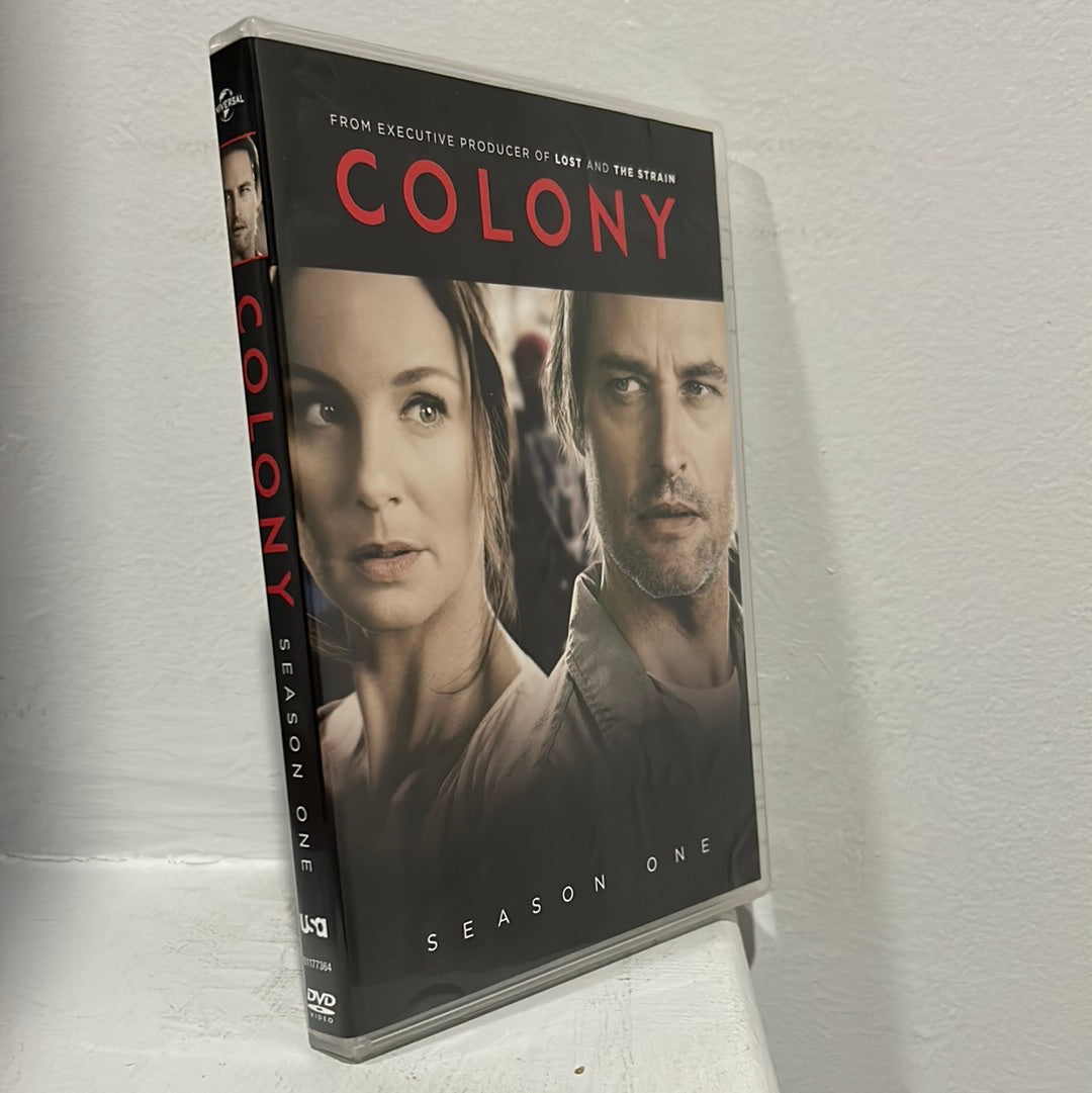 Colony : TV Series (2016-2018) - The Complete Season One