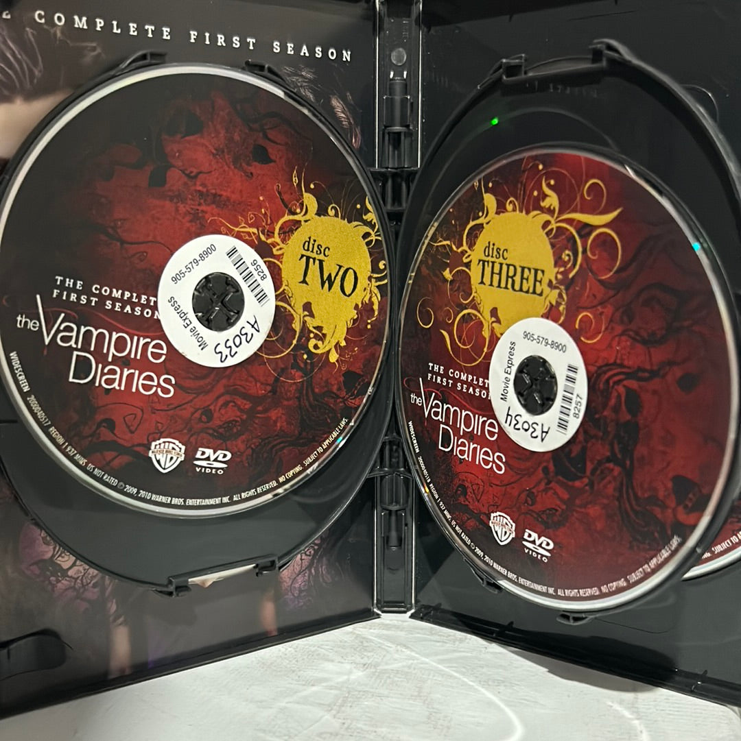 The Vampire Diaries: TV Series (2009-2017): The Complete First Season