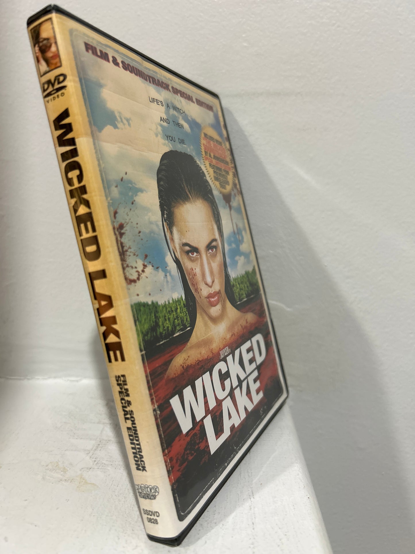 Wicked Lake (2008)