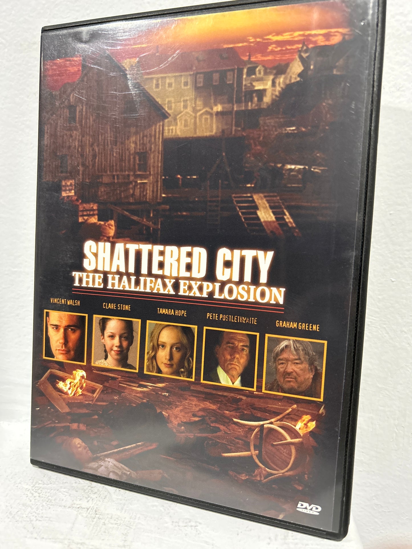 Shattered City: The Halifax Explosion (2003)