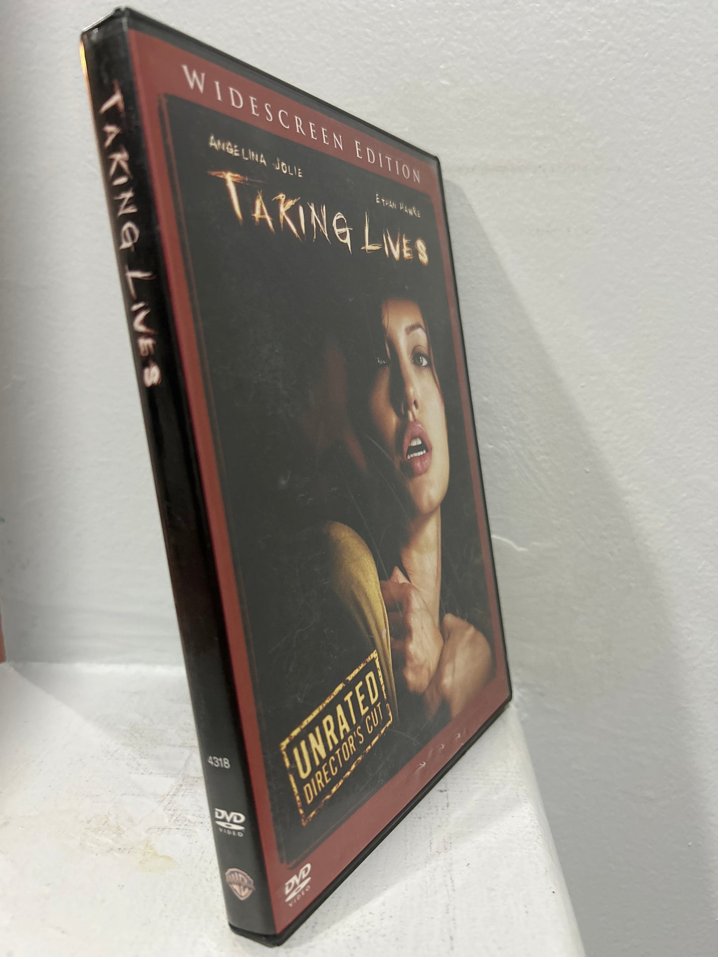 Taking Lives (2004)