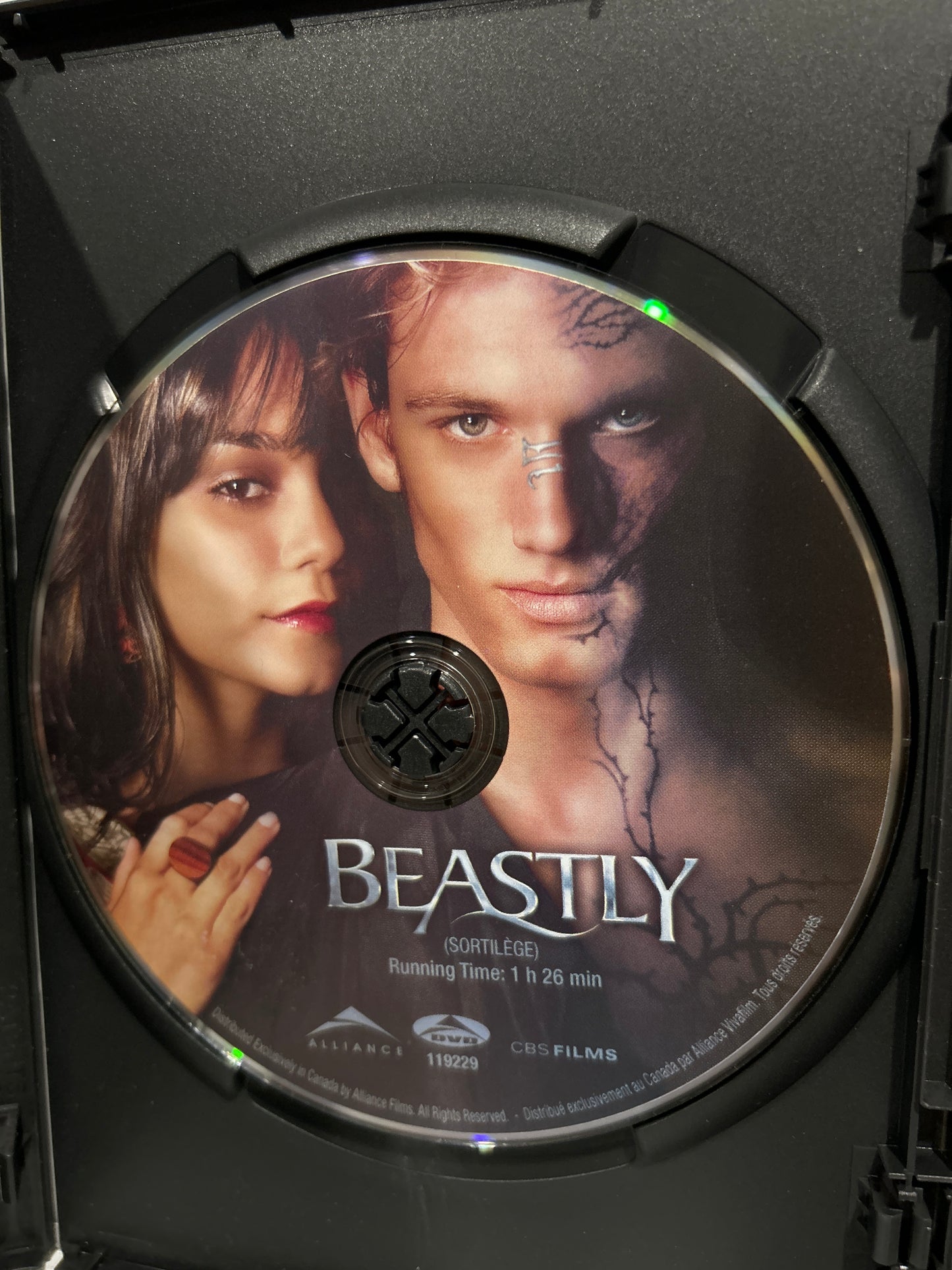 Beastly (2011)