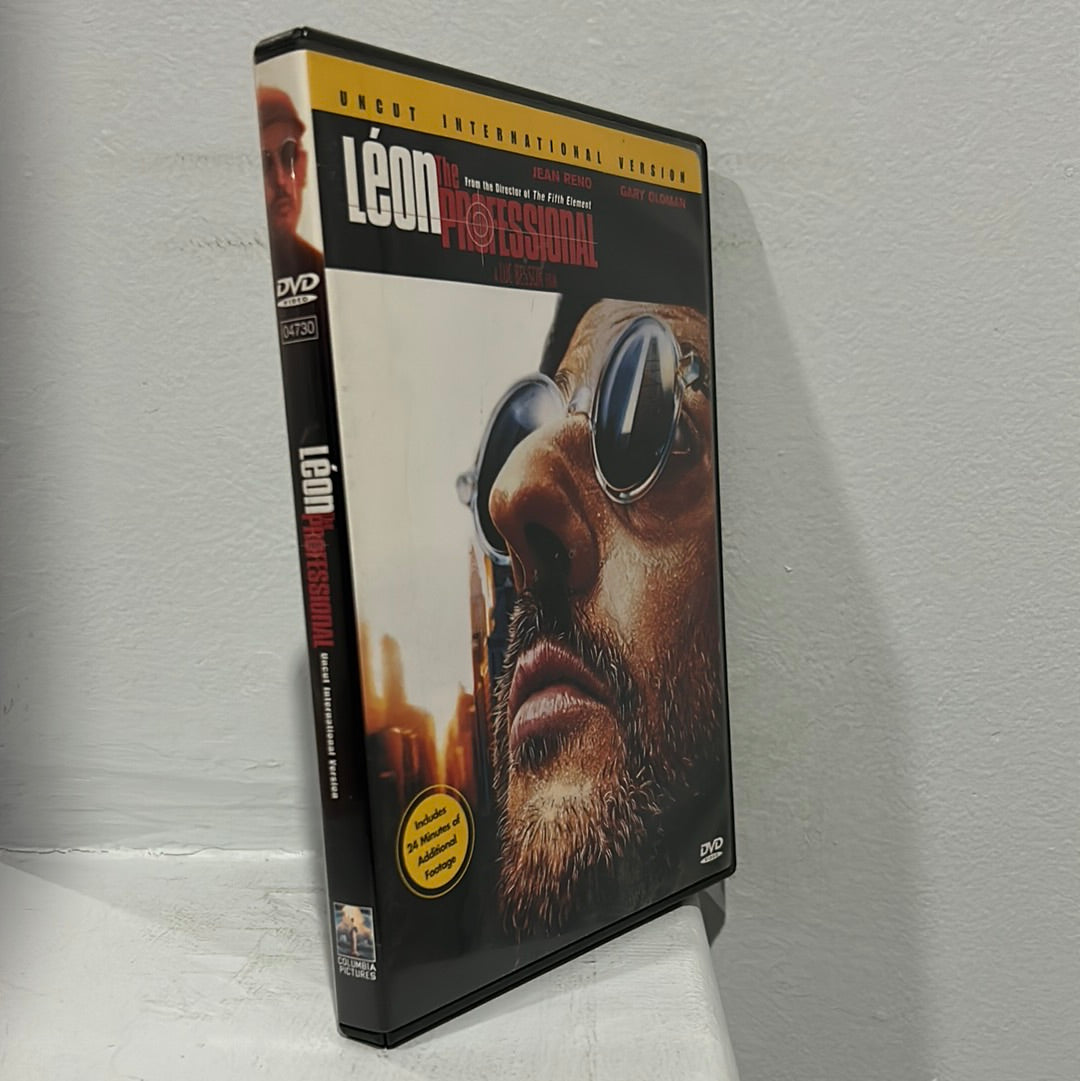 Léon: The Professional (1994)