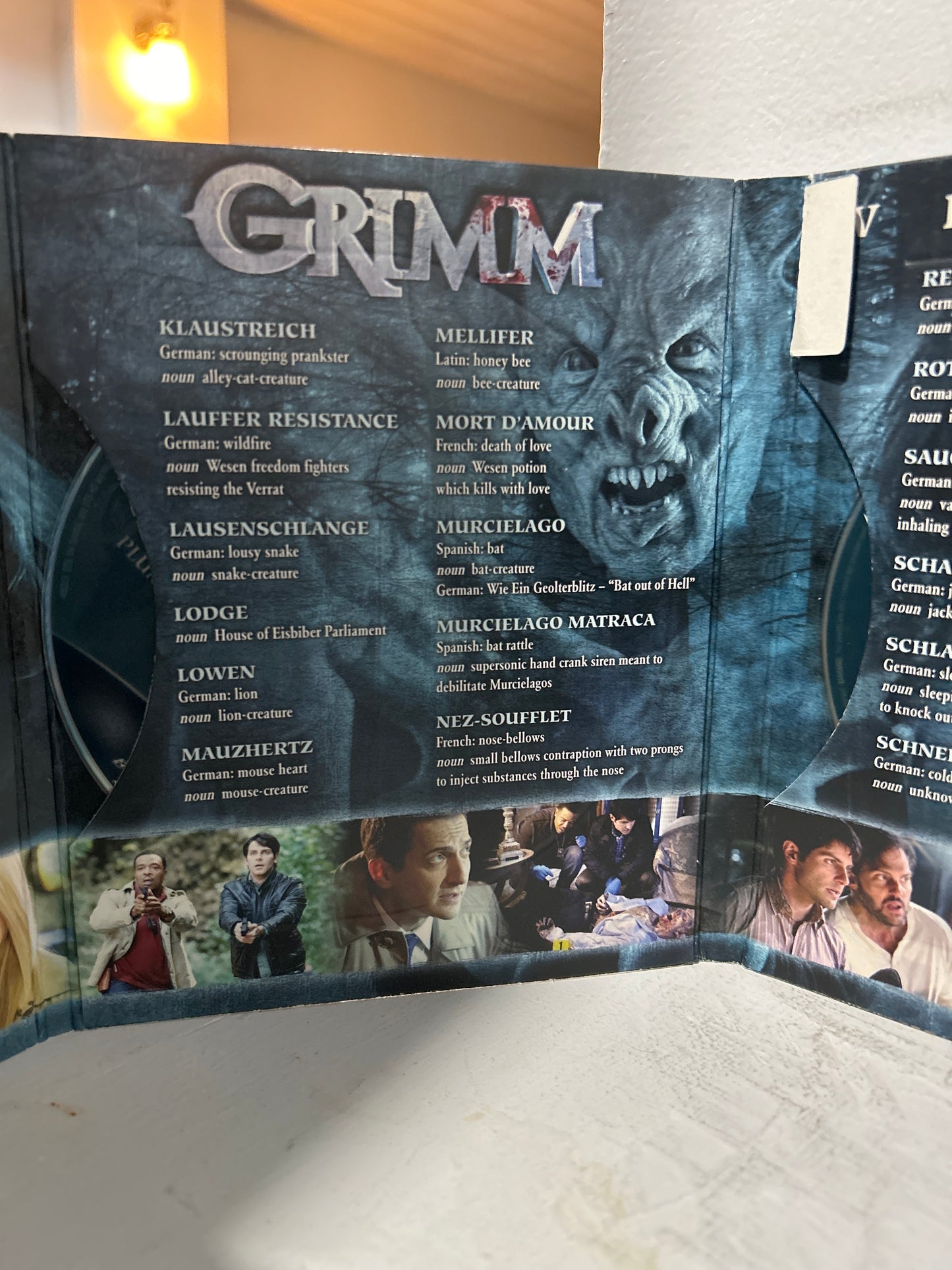 Grimm : TV Series (2011-2017) - Season One