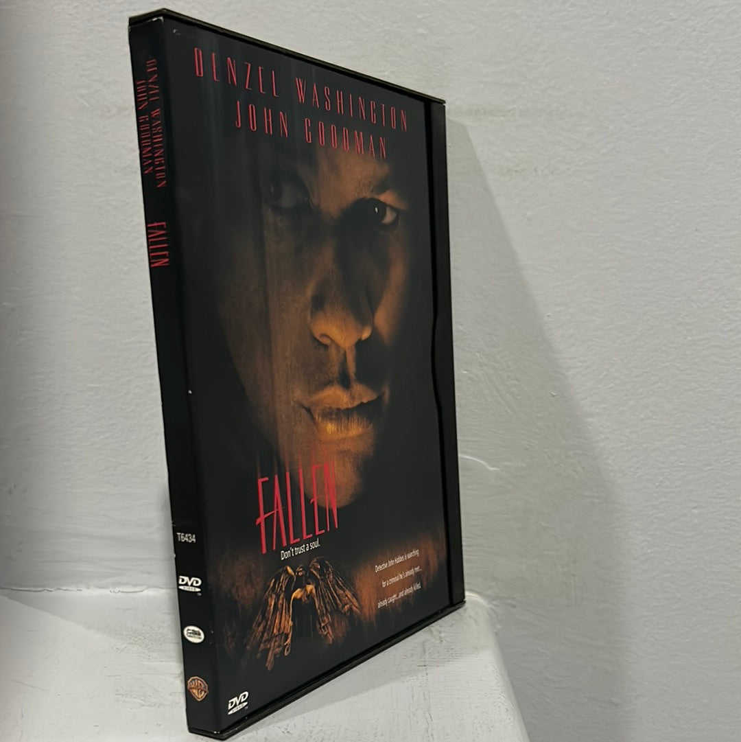 Fallen (1998)