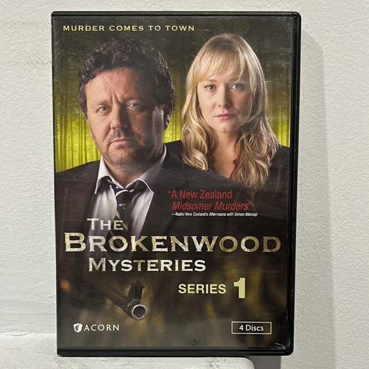 The Brokenwood Mysteries: TV Series (2014-    ): SERIES 1