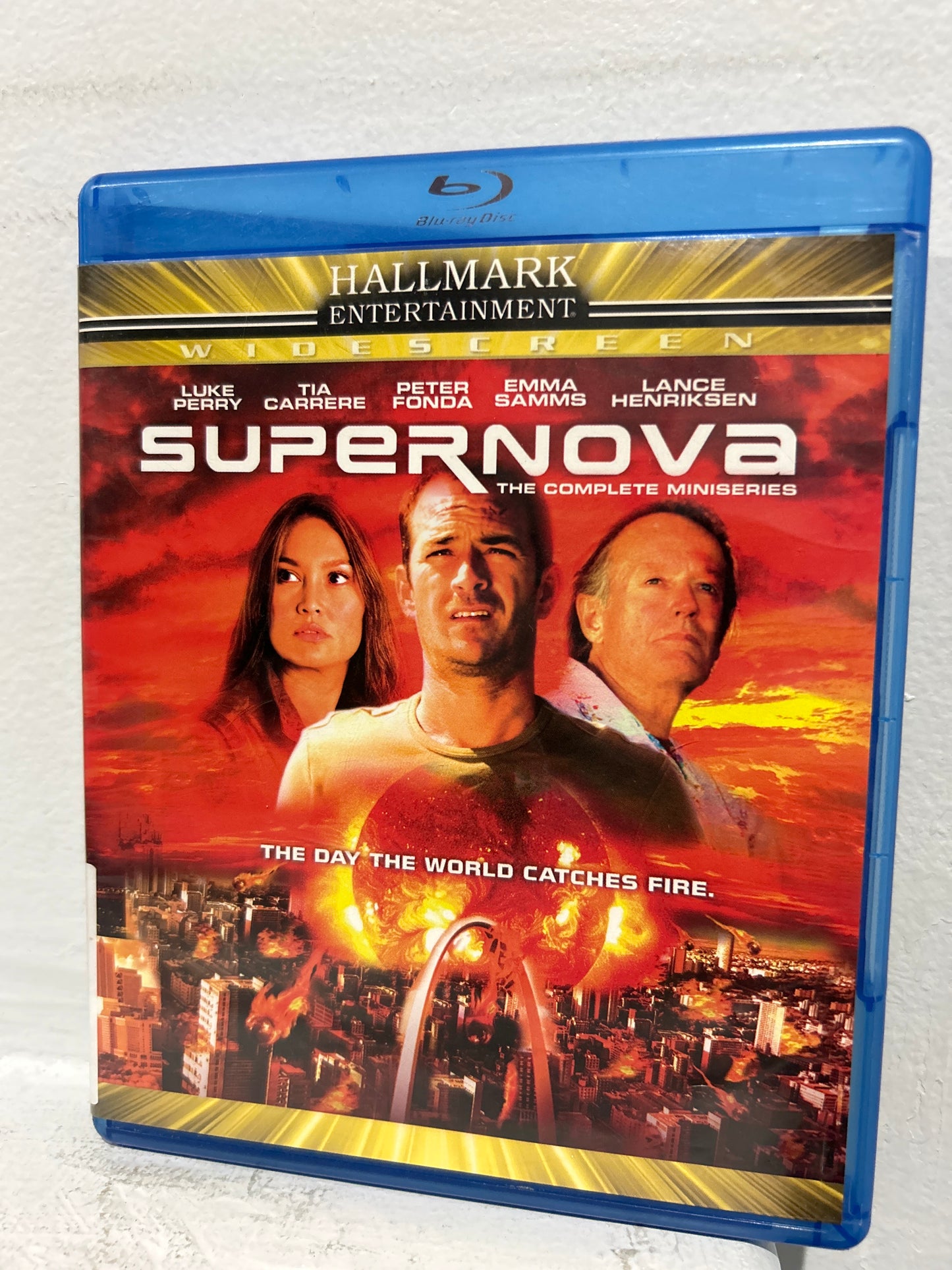 Supernova (2004)