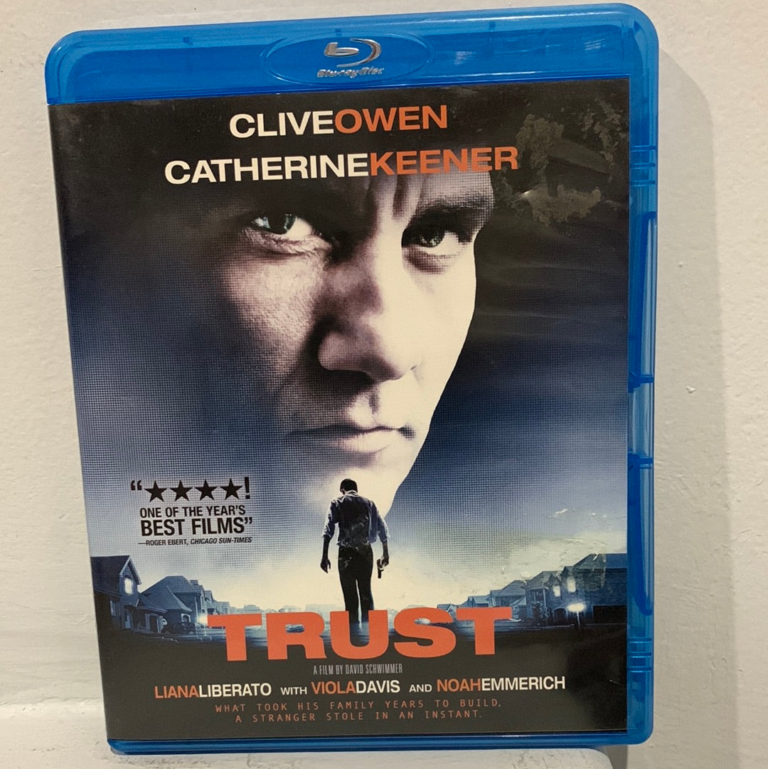 Trust (2010)