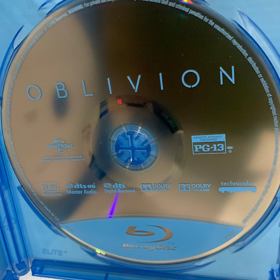 Oblivion (2013)