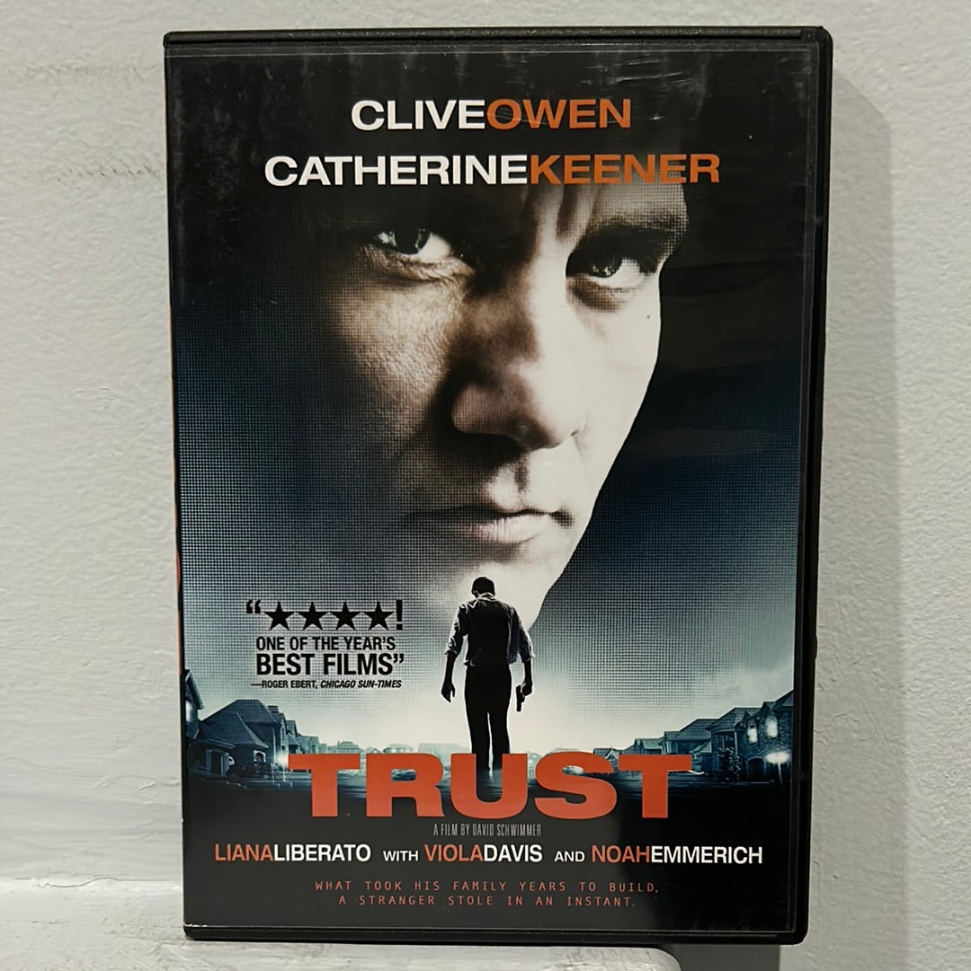 Trust (2010)