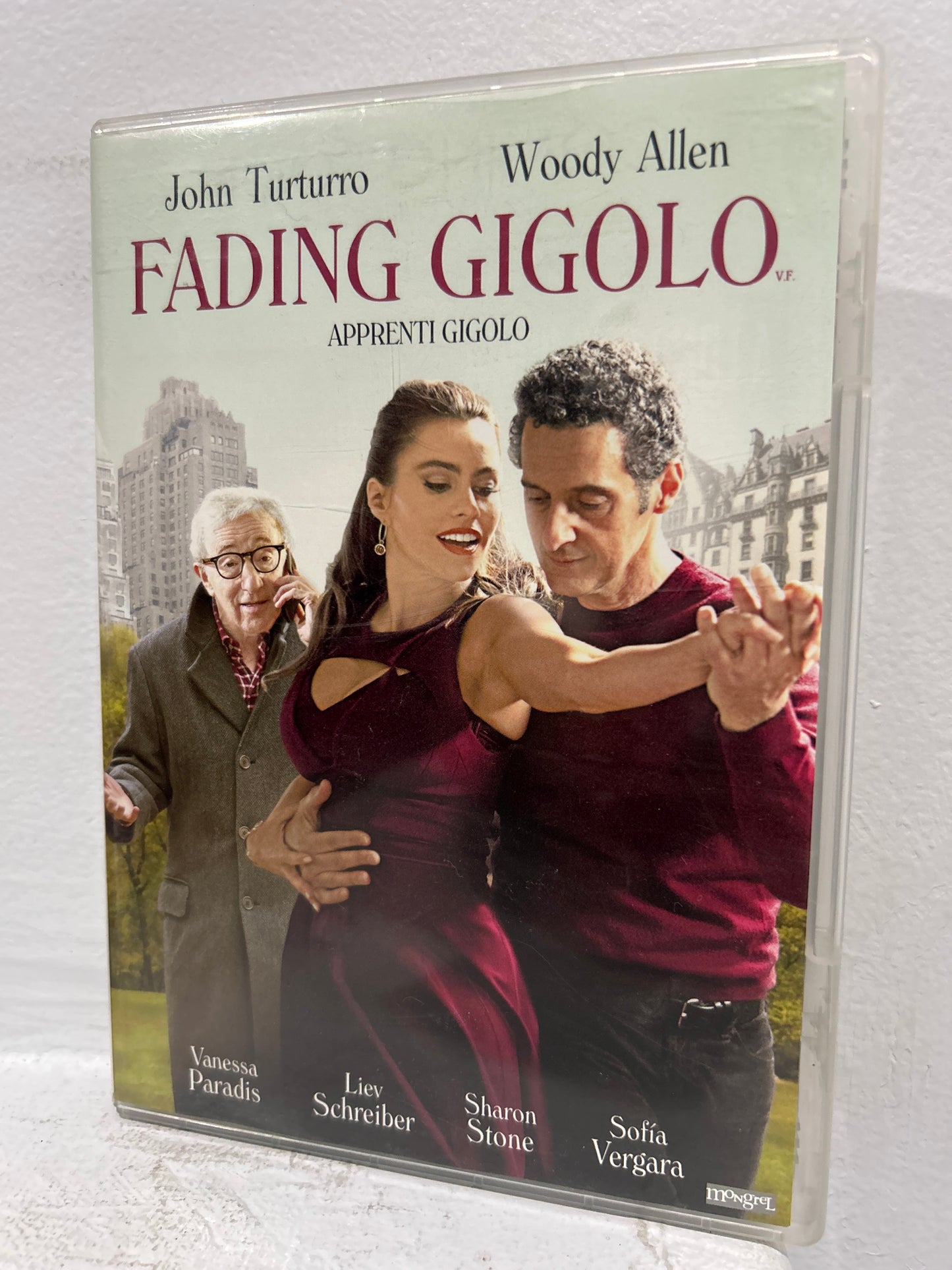 Fading Gigolo (2013)