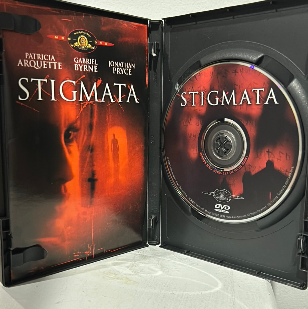 Stigmata (1999)