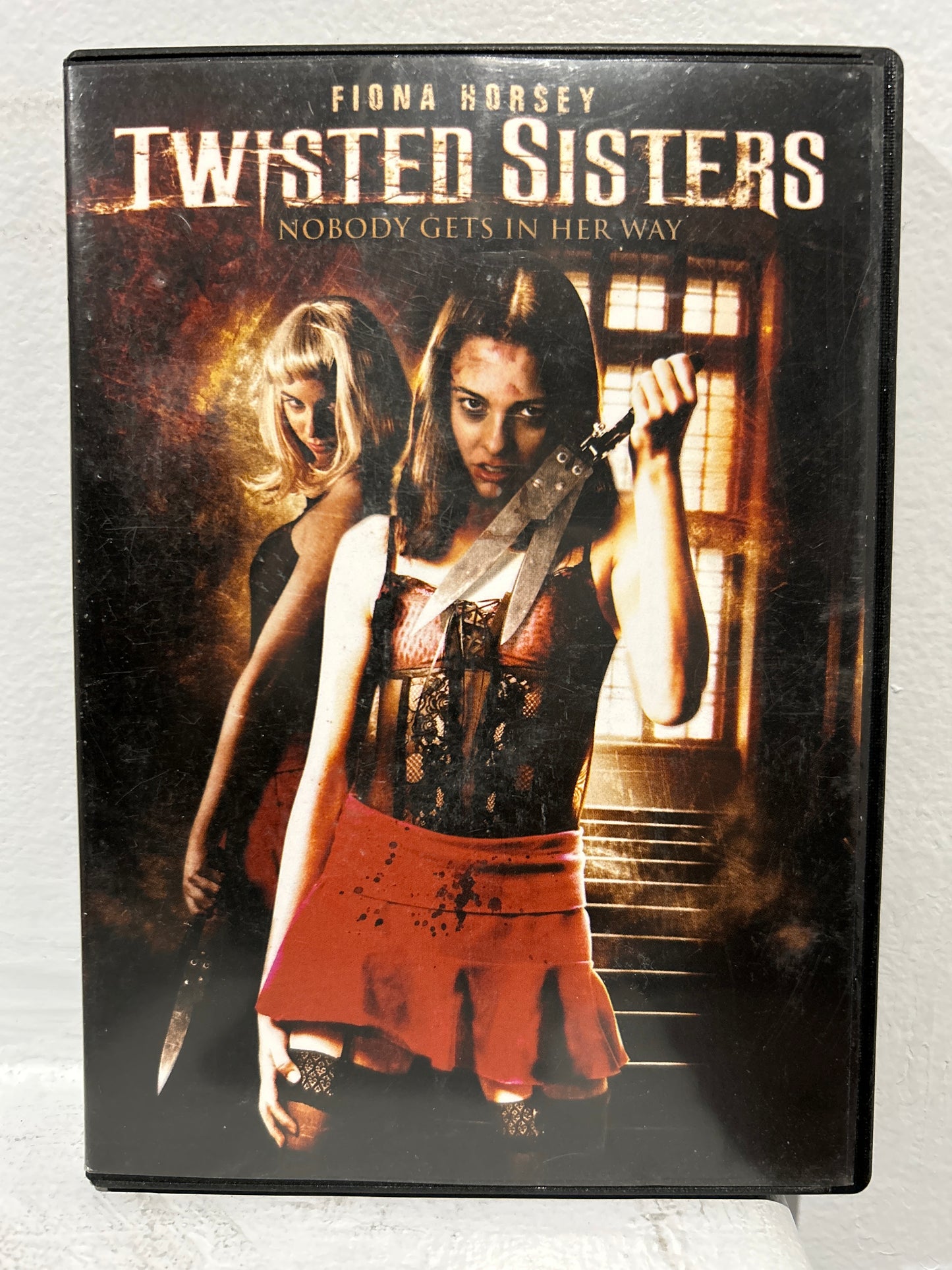 Twisted Sisters (2006)