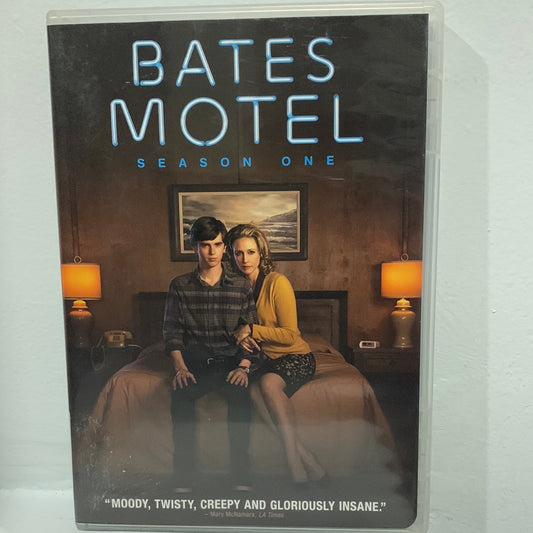 Bates Motel: TV Series (2013-2017) - The Complete Season One