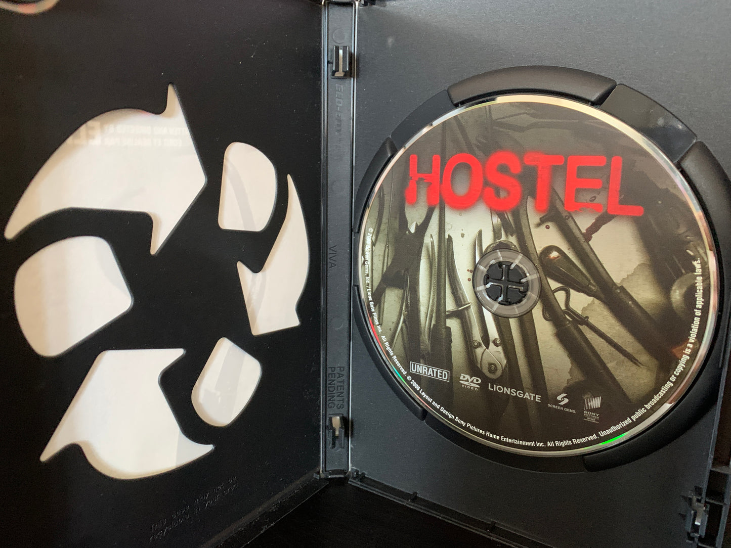 Hostel (2005)