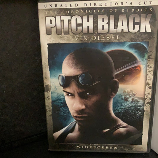 Pitch Black (2000)