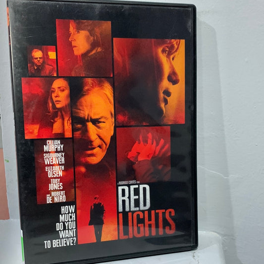 Red Lights (2012)