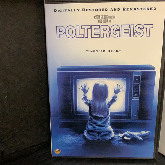 Poltergeist (1982)