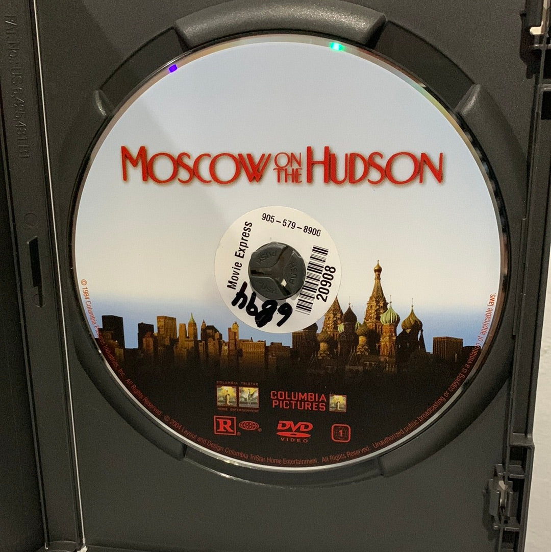 Moscow on the Hudson (1984)