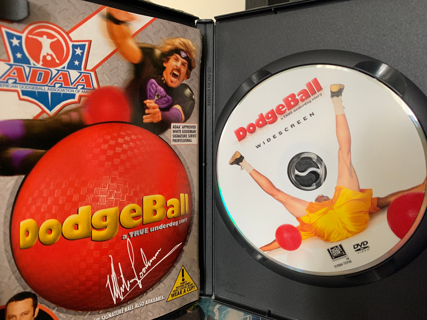 Dodgeball (2004)