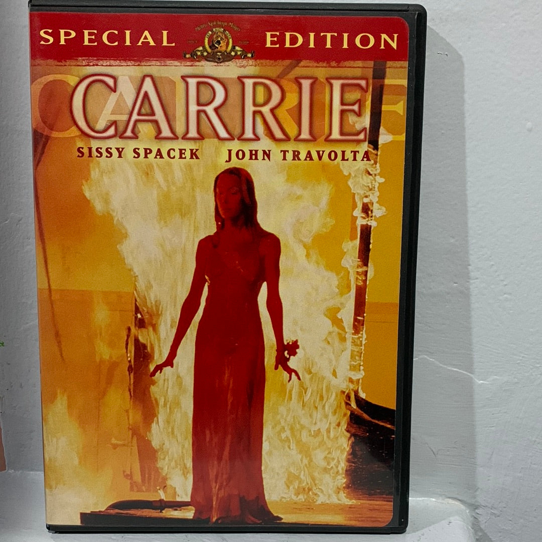 Carrie (1976)