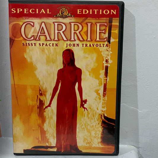 Carrie (1976)